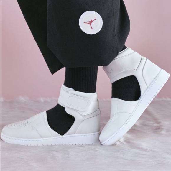 jordan 1 lover xx off white